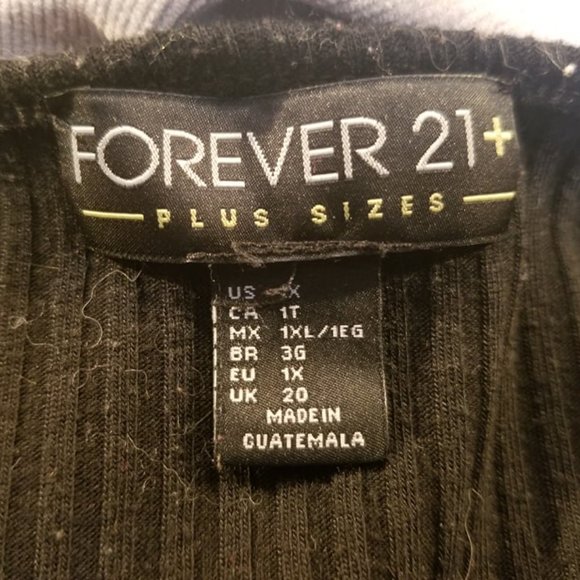 Forever21 Women's Shoulderless Ribbed T-shirt - Picture 4 of 4